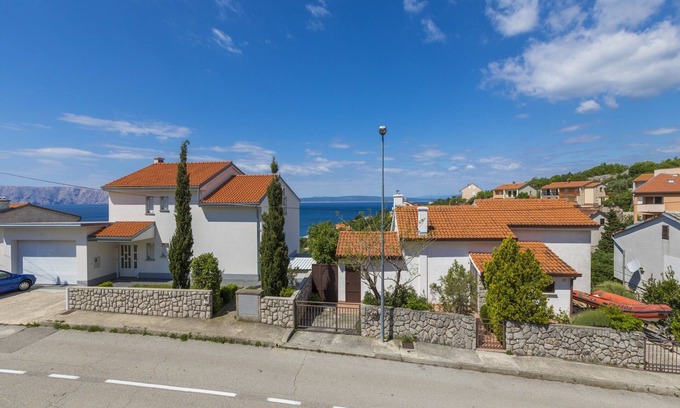 Klenovica Apartment | Apartments NINAC (62456-A1) - Klenovica (Novi Vinodolski)