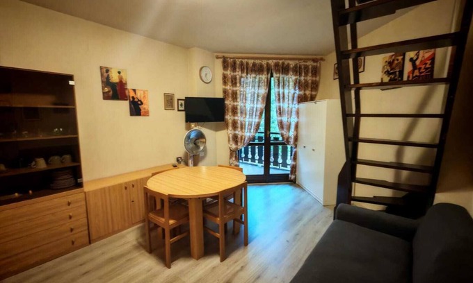 Castione della Presolana Apartment | Apartment up to 8 Sleeps IN RESIDENCE LOCATED IN CASTIONE DELLA PRESOLANA