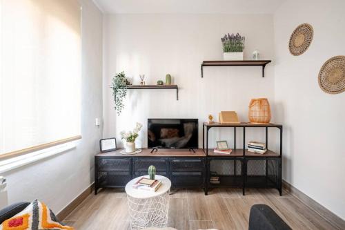 San Martin del Rey Aurelio Apartment | Apartamento en Sotrondio cerca del río Nalón