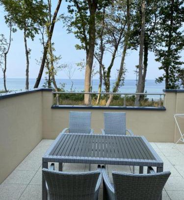 Rewal Apartment | Apartament Amalia z widokiem na morze