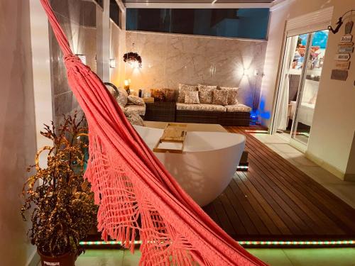 Governador Celso Ramos Apartment | Apartamento Exclusivo a 600m da Praia de Palmas Piscina Banheira de Imersão aquecida rede