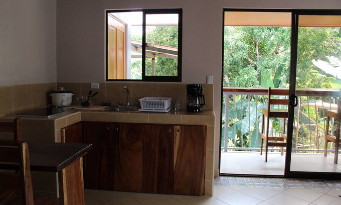 Carara Apartment | Apartamento equipado rodeado de naturaleza a 26 km de Jaco