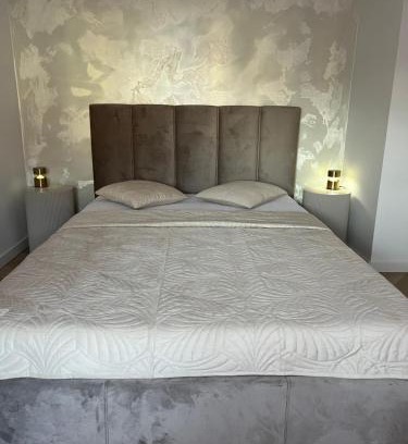 Boleslawiec Apartment | Apartament EROS II
