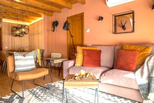 Alt Aneu Apartment | Apartament familiar de luxe i balcó amb vistes by RURAL D'ÀNEU