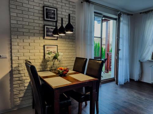 Naleczow Apartment | Apartament Lawendowy