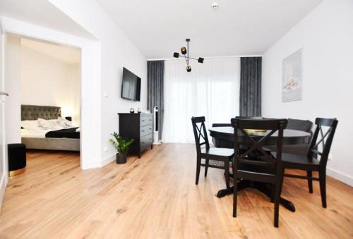 Grzybowo Apartment | APARTAMENT MONIKA OSIEDLE SUNSET RESORT
