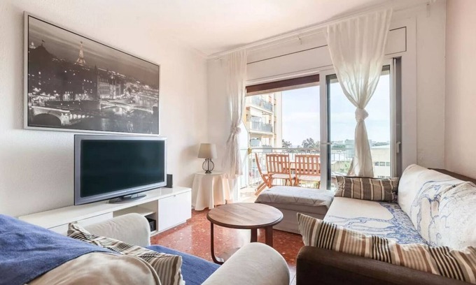 Vilassar de Mar Apartment | Apartament Muralla 30 min Barcelona near beach and train station