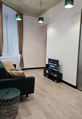 Srodmiescie Apartment | Apartament POD MURALEM