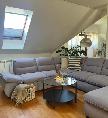 Tomice Apartment | Apartament w Zielonej Dolinie
