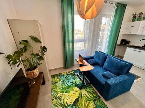 Reda Apartment | Apartament z tarasem przy lesie Reda