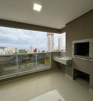 Tabuleiro dos Oliveiras Apartment | Apartamento à 390m do Mar
