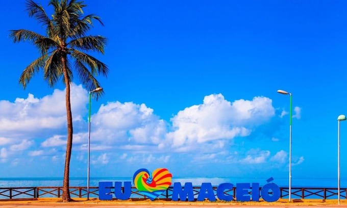 Prado Apartment | Apartamento à beira-mar bem ventilado e saída para as praias do sul