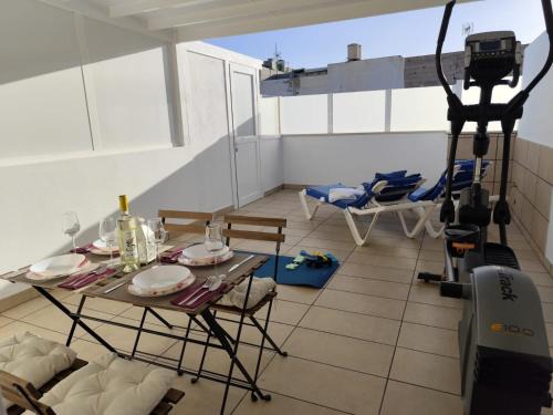Puerto del Carmen Apartment | Apartamento a 2 minutos de la playa