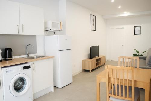 Cruz de Humilladero Apartment | Apartamento a 5 min caminando de la estación de Bus y Tren María Zambrano