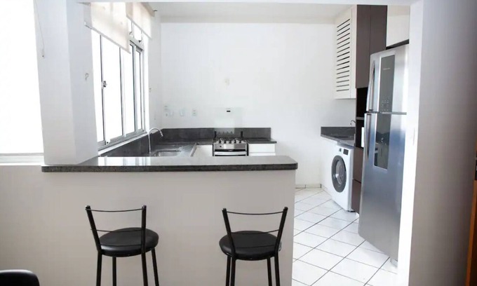 Funcionarios Apartment | Apartamento Aconchegante Central Perto da Escritório da Aperam!