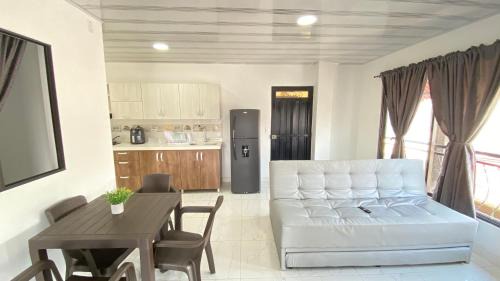 San Luis Apartment | Apartamento Balcón 302