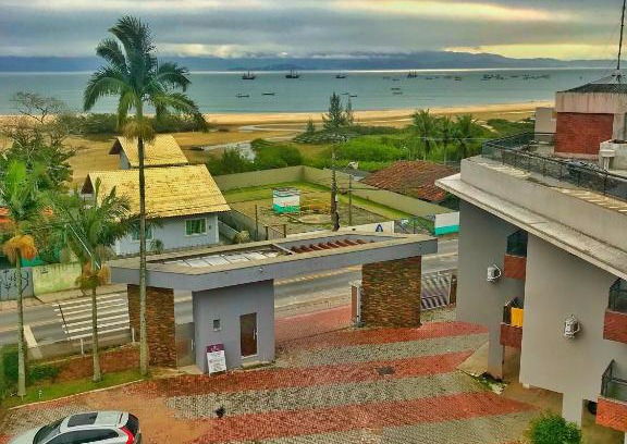 Ponta das Canas House | Apartamento beira mar em Ponta das Canas
