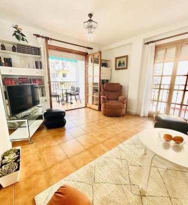 Torremolinos City Centre Apartment | Apartamento Centro Torremolinos con Solarium