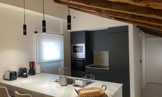 Old Town Apartment | Apartamento con Encanto en el Centro de Teruel