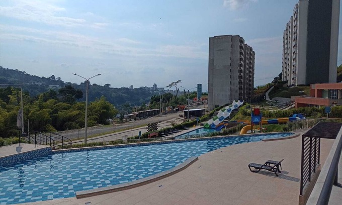Pereira Apartment | Apartamento con parque acuático y vista panorámica