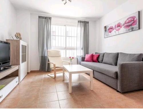 La Algaba Apartment | Apartamento con patio y piscina cerca de Sevilla