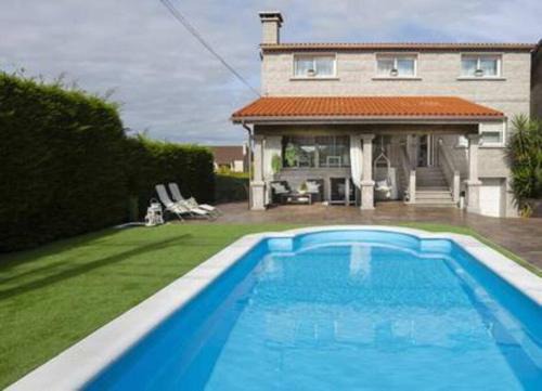 Ribadumia Apartment | Apartamento con Piscina Ribadumia