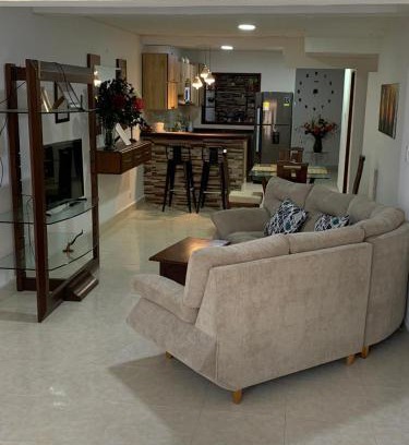 Guadalajara de Buga Apartment | Apartamento confortable, cerca a la Basílica