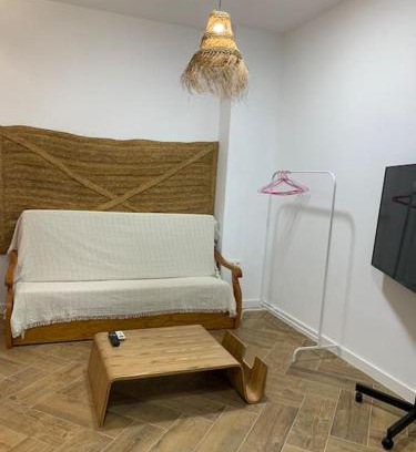 Cruz de Humilladero Apartment | Apartamento de AO 1