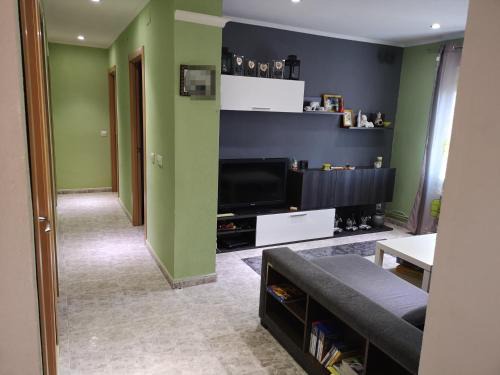 Barbastro Apartment | Apartamento Duartes en Barbastro vistas al pirineo