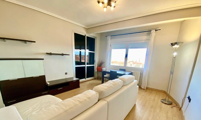 Medina del Campo Apartment | Apartamento en Medina del Campo, Cercano a la Plaza de Toros