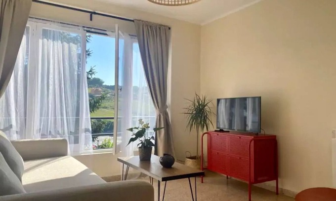 Castrillon Apartment | Apartamento enfrente de la playa