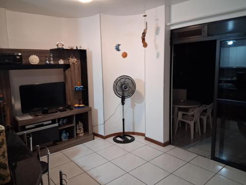 Castelo Branco Apartment | Apartamento em Meia Praia, Itapema, SC.
