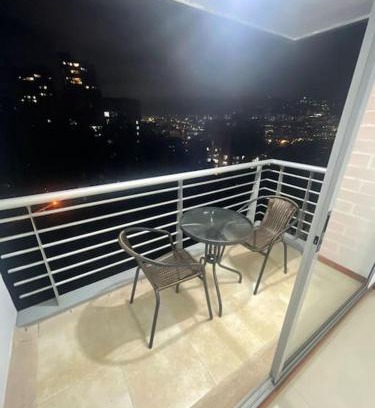 Castropol Apartment | Apartamento en el poblado con vista ala ciudad
