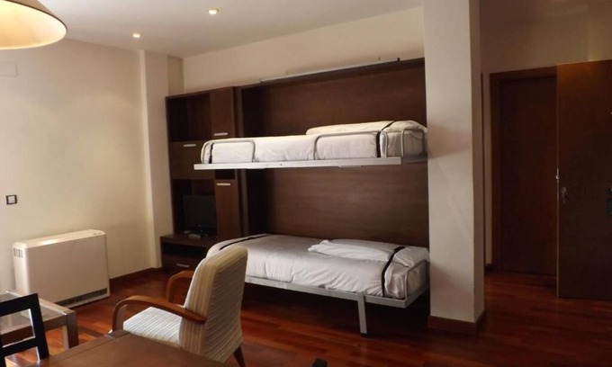 Villanua Apartment | Apartamento Familiar Cerca de las Pistas de Esquí