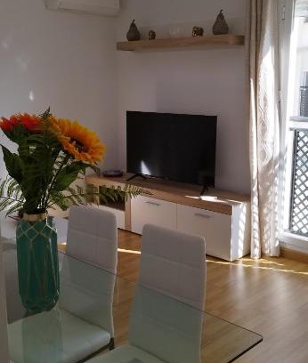 Fuente Vaqueros Apartment | Apartamento Fuente del Genil.