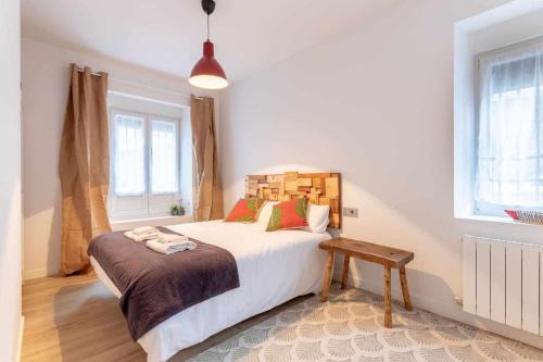 Basauri Apartment | Apartamento KUIA en Gran Bilbao con terraza y vistas a un parque