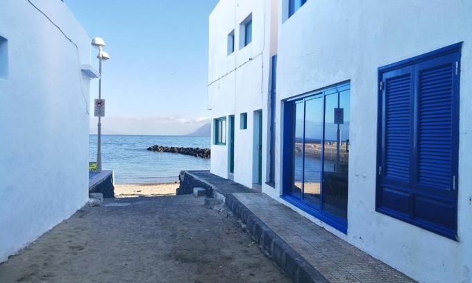 Caleta de Famara Apartment | Apartamento La Caleta