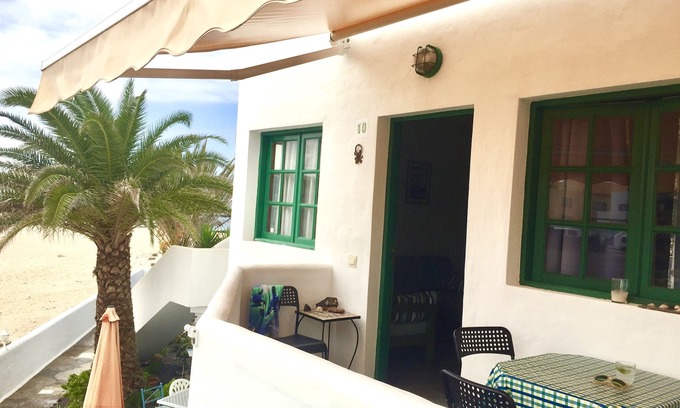 El Cotillo Apartment | Apartamento La Concha | Private | Seaview | DIRECT by the sea and beach