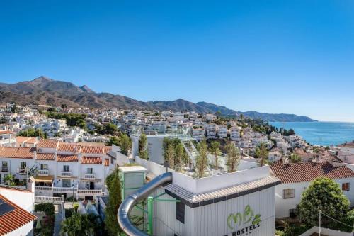 Nerja Apartment | Apartamento Lunamar Nerja Seaviews & Communal Pool