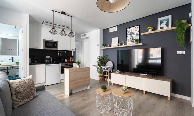 Albacete Apartment | Apartamento Manola in Albacete with terrace next to El Corte Inglés
