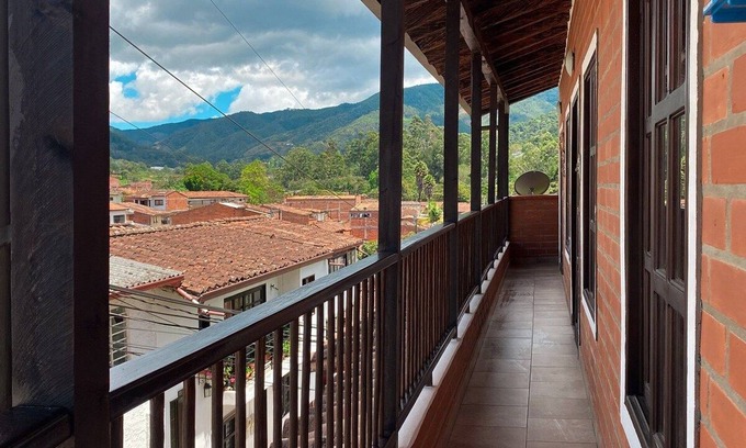 Retiro Apartment | Apartamento Mas