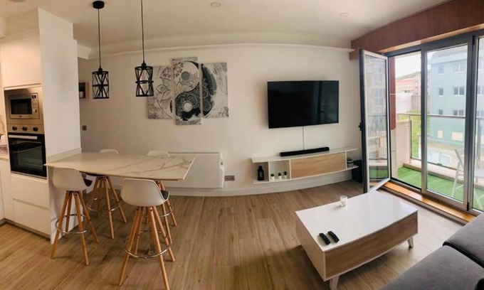 Malpica de Bergantinos Apartment | Apartamento moderno malpica