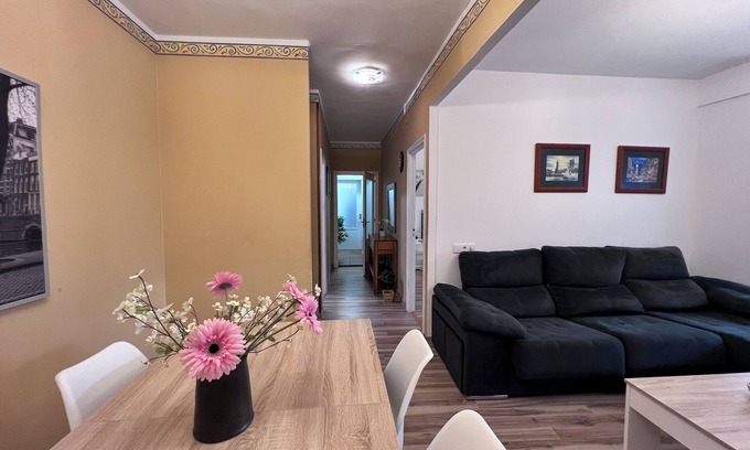 O Grove Apartment | Apartamento Peponas House - Wifi, Smart TV & Netflix