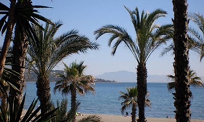 Sotogrande Apartment | Apartamento Puerto de Sotogrande con vistas al mar