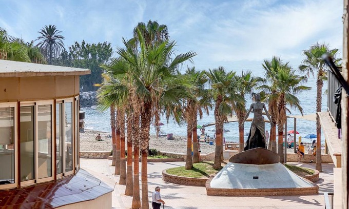 Fuengirola City Centre Apartment | Apartamento Puerto Sol y Mar