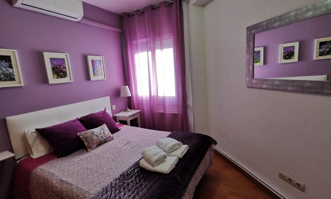 El Poble-sec Apartment | Apartamento Rosa y Miguel 1