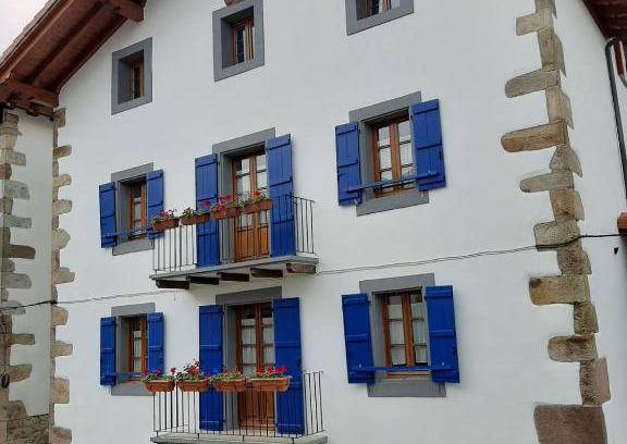 Baztan Apartment | APARTAMENTO RURAL AROTXENEA