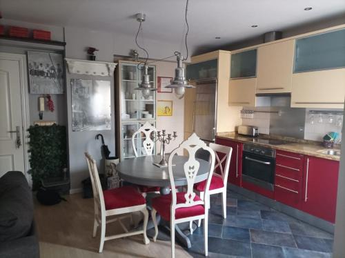Valladolid Apartment | Apartamento San Quirce - céntrico y reformado- wifi y netflix