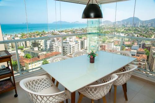 Loteamento Joao Batista Juliao Apartment | Apartamento SOL DOURADO Vista Mar Guarujá Enseada