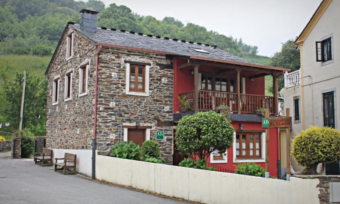 Boal Apartment | Apartamentos El Llago